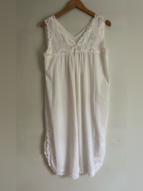 barbizon Other - Women's Lace-Trim Cotton Nightgown in Ivory